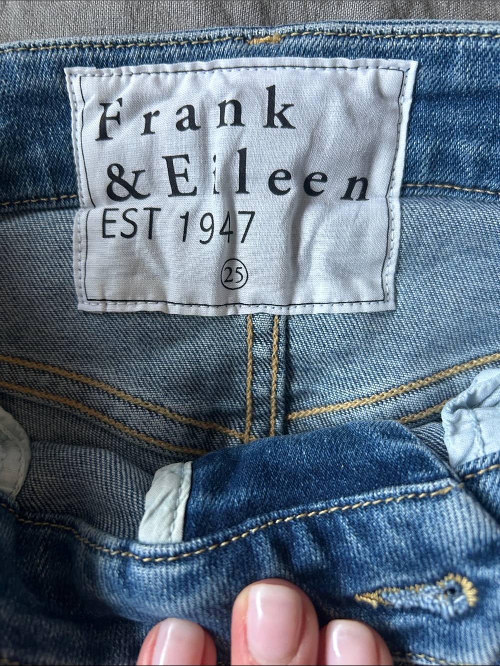 Frank & Eileen Light Blue Women’s Slim Straight Jeans - Picture 2 of 7